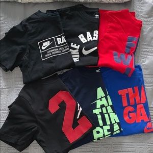 LOT of 6 NIKE Youth T-Shirts